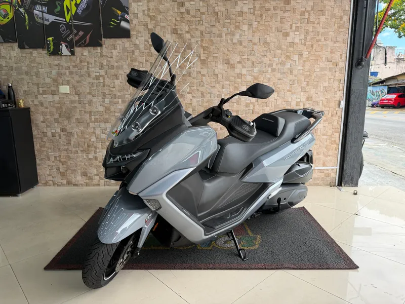 Dafra MAXSYM Cinza