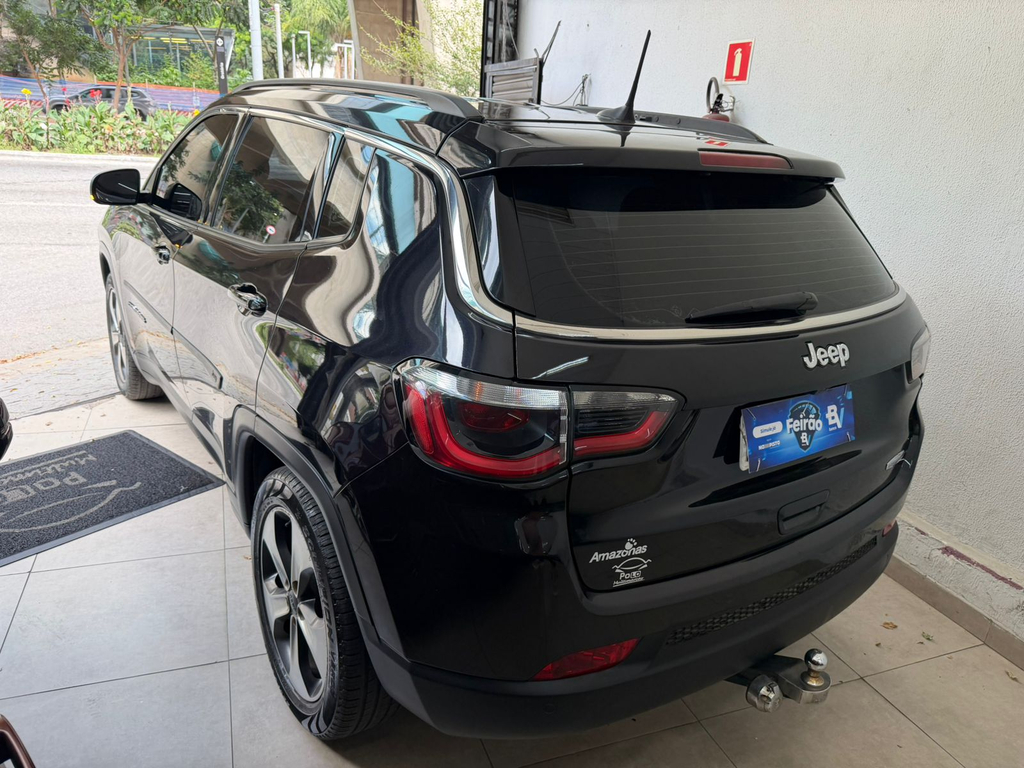 Jeep Compass Preto