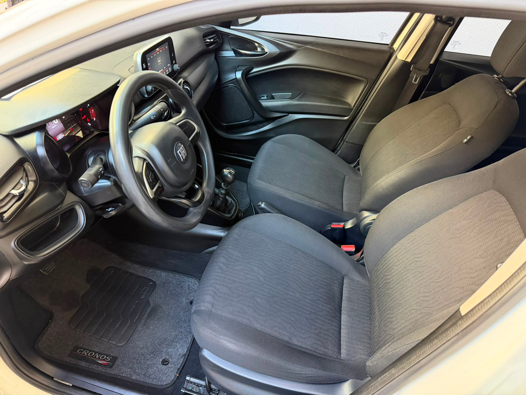 Fiat Cronos Branco