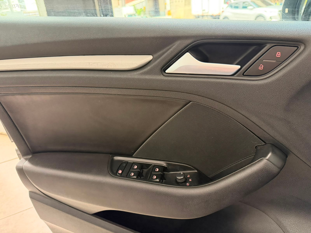 Audi A3 Cinza