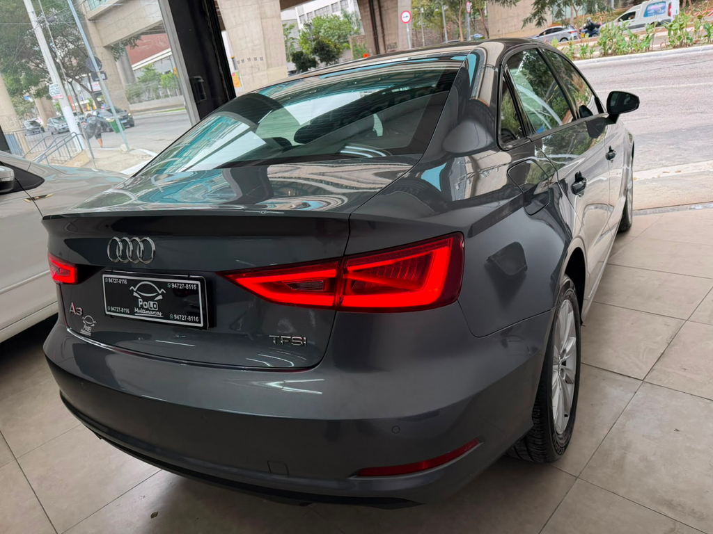 Audi A3 Cinza