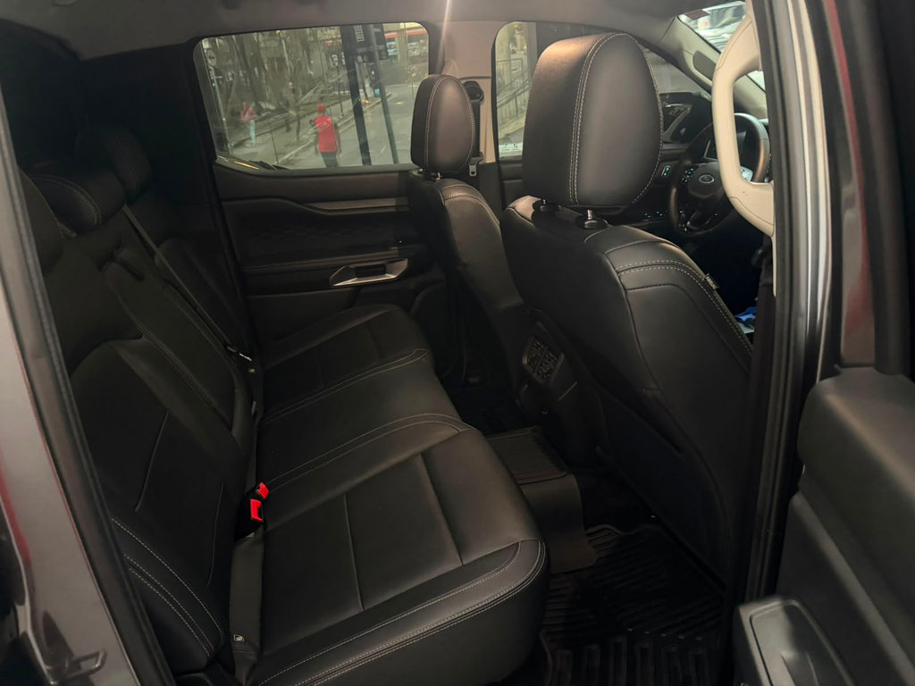 Ford Ranger Cinza
