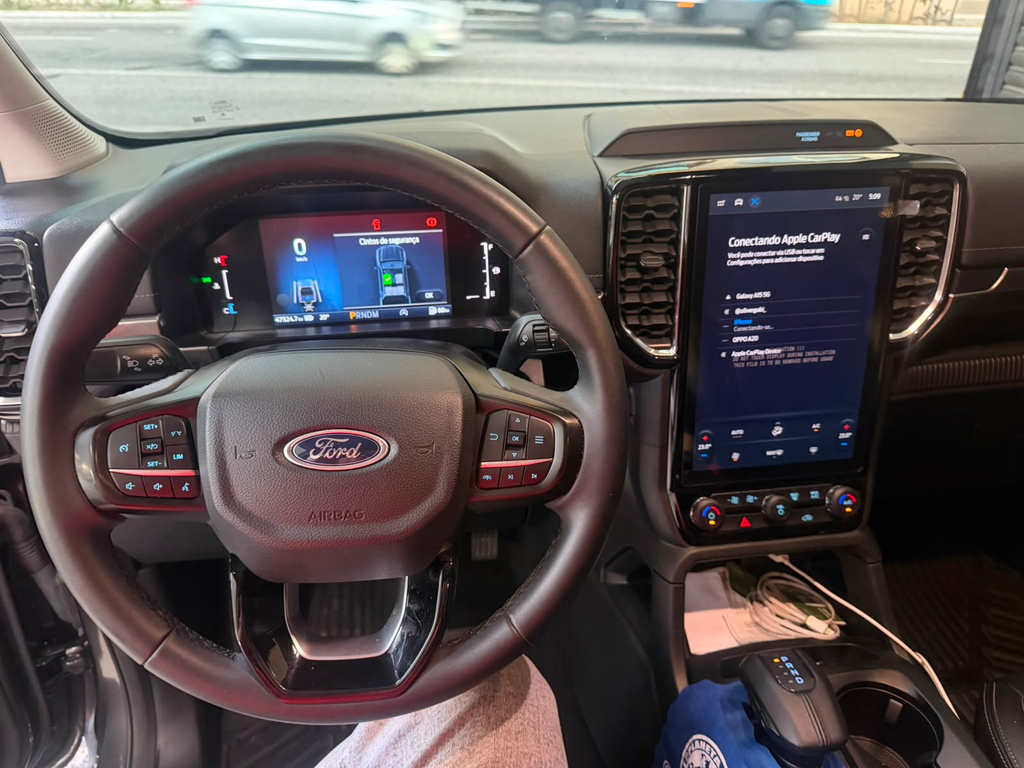 Ford Ranger Cinza
