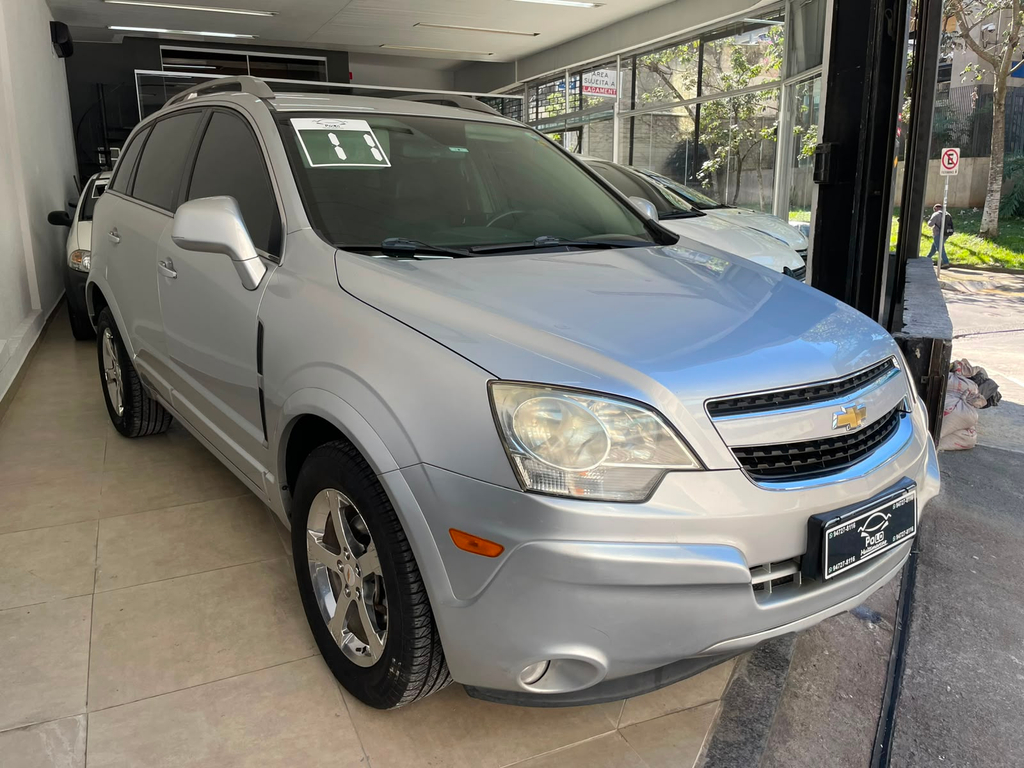 Chevrolet Captiva Prata