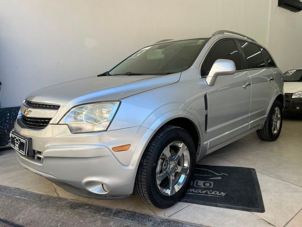Chevrolet Captiva Prata