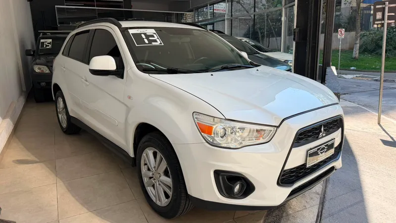 Mitsubishi ASX Branco