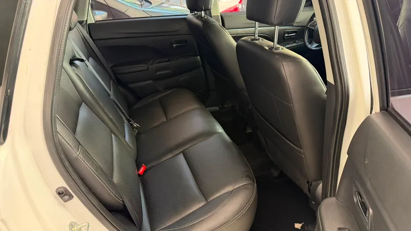 Mitsubishi ASX Branco