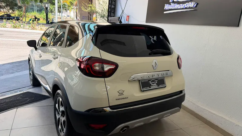 Renault Captur Branco