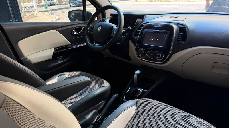Renault Captur Branco