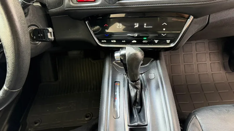 Honda HR-V Vermelho