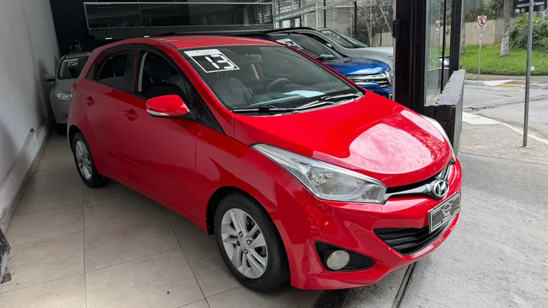 Hyundai HB20 Vermelho