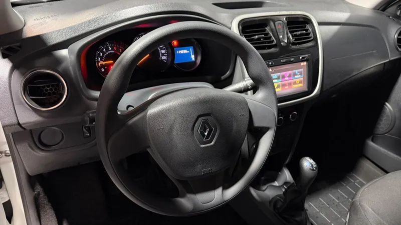 Renault Sandero Branco