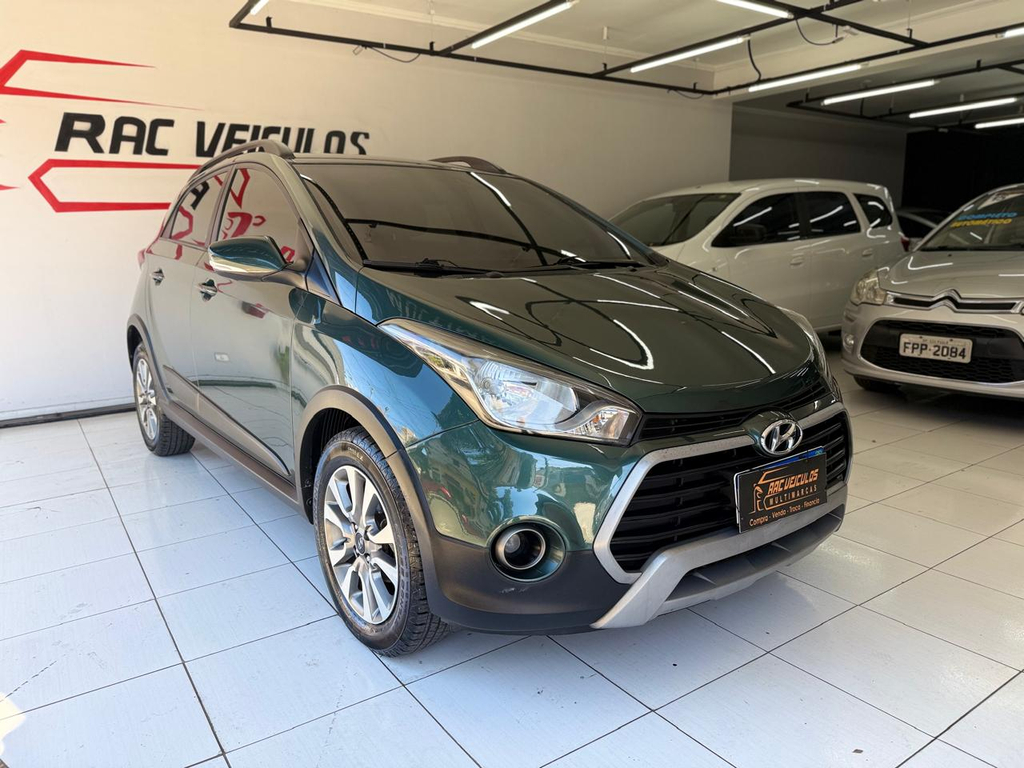 Hyundai HB20X Verde