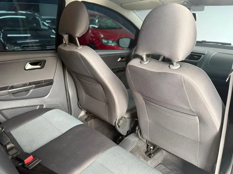 Volkswagen Fox Preto