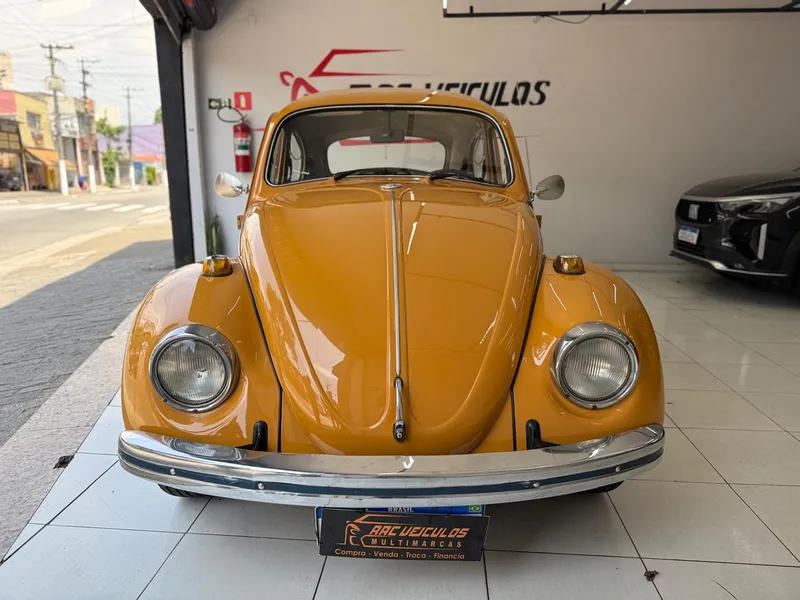 Volkswagen Fusca Amarelo