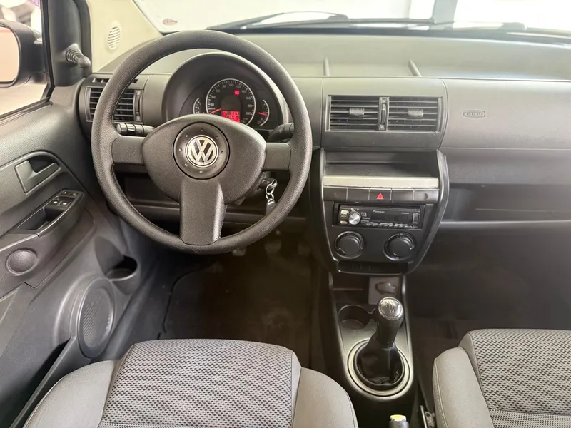 Volkswagen Fox Cinza