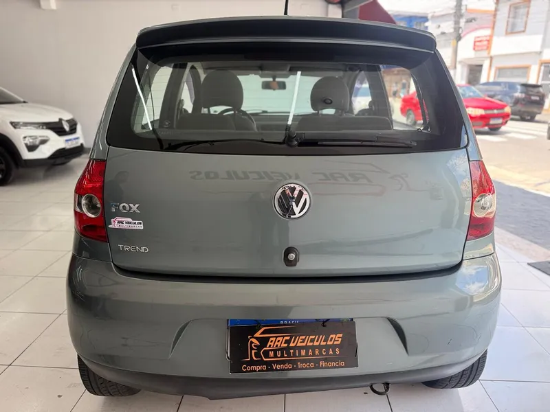 Volkswagen Fox Cinza