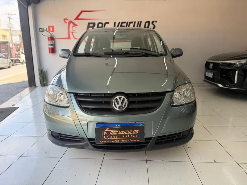 Volkswagen Fox Cinza