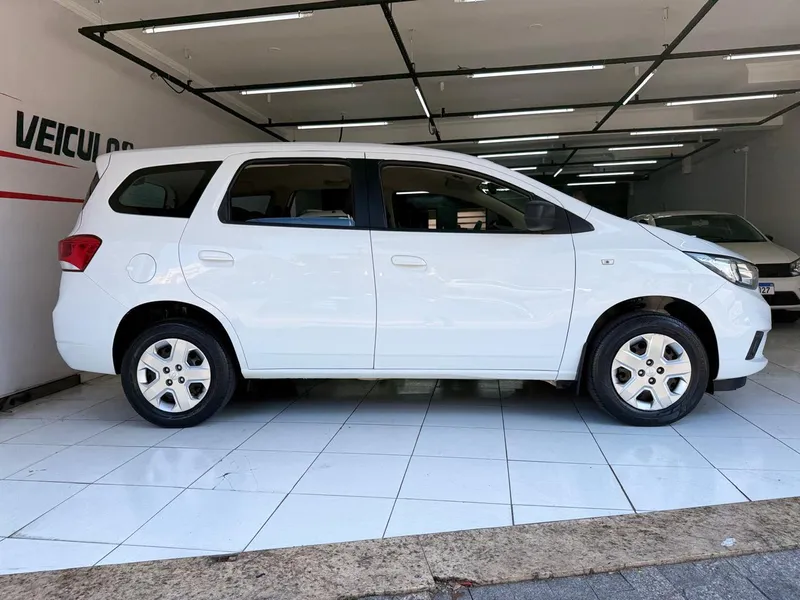 Chevrolet Spin Branco