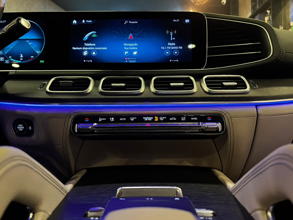 Mercedes Benz GLE-400d Branco