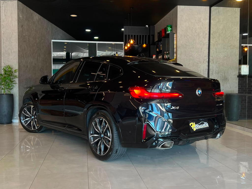 BMW X4 Preto