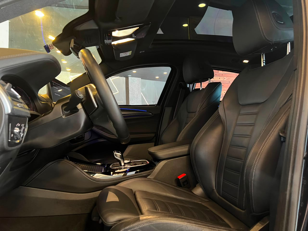 BMW X4 Preto