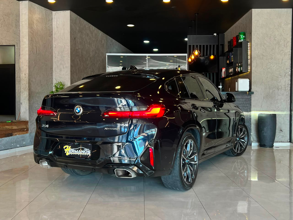 BMW X4 Preto
