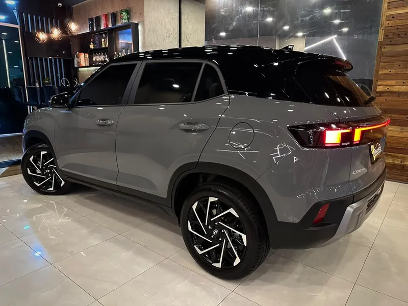 Hyundai Creta Cinza