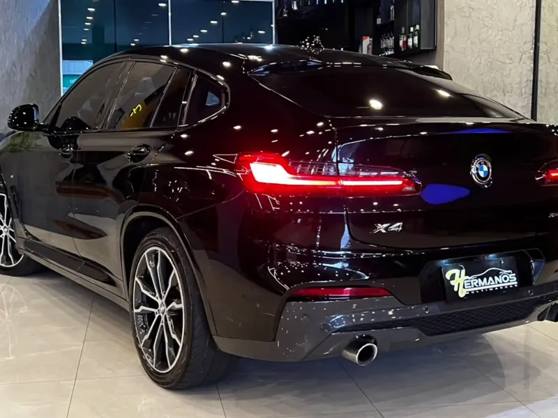 BMW X4 Preto