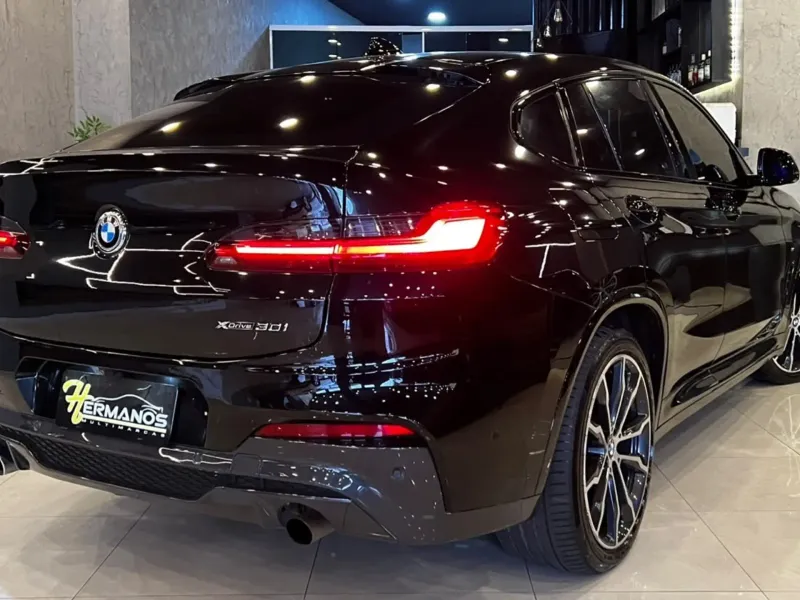 BMW X4 Preto