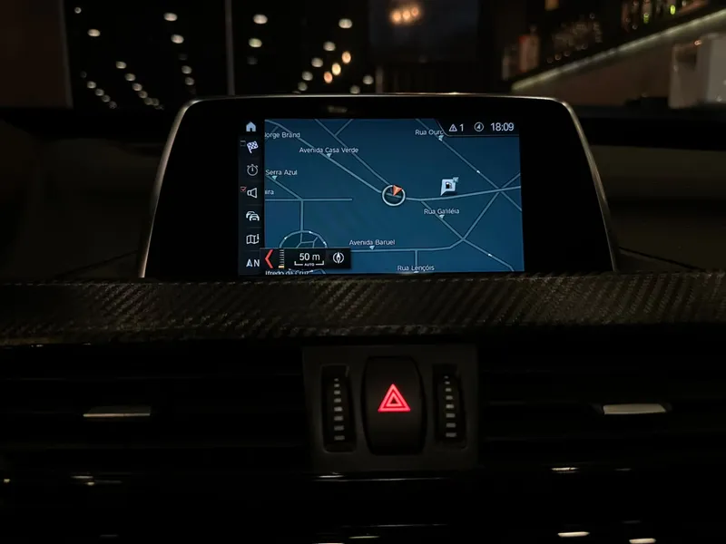 BMW X1 Cinza