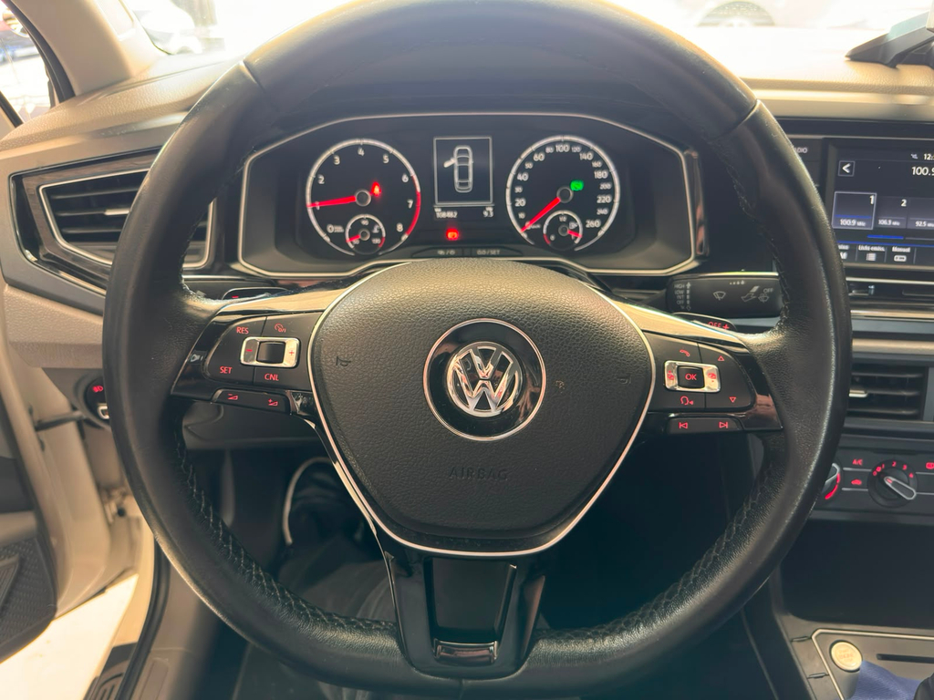 Volkswagen Virtus Branco