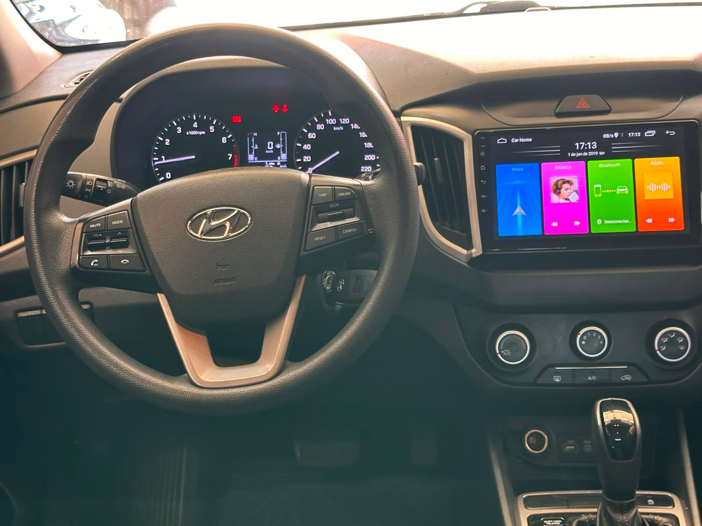 Hyundai Creta Preto