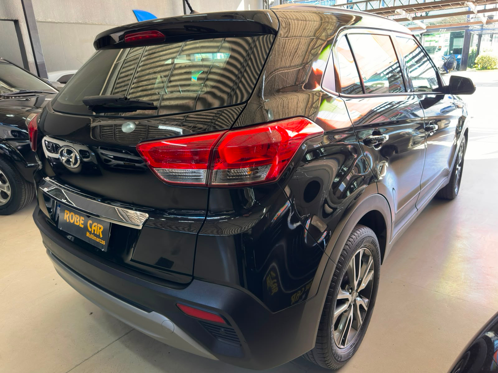 Hyundai Creta Preto