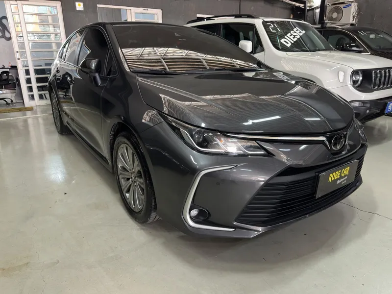 Toyota Corolla Cinza