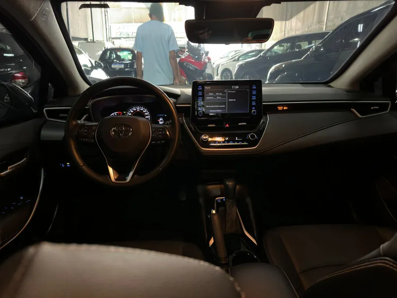 Toyota Corolla Cinza