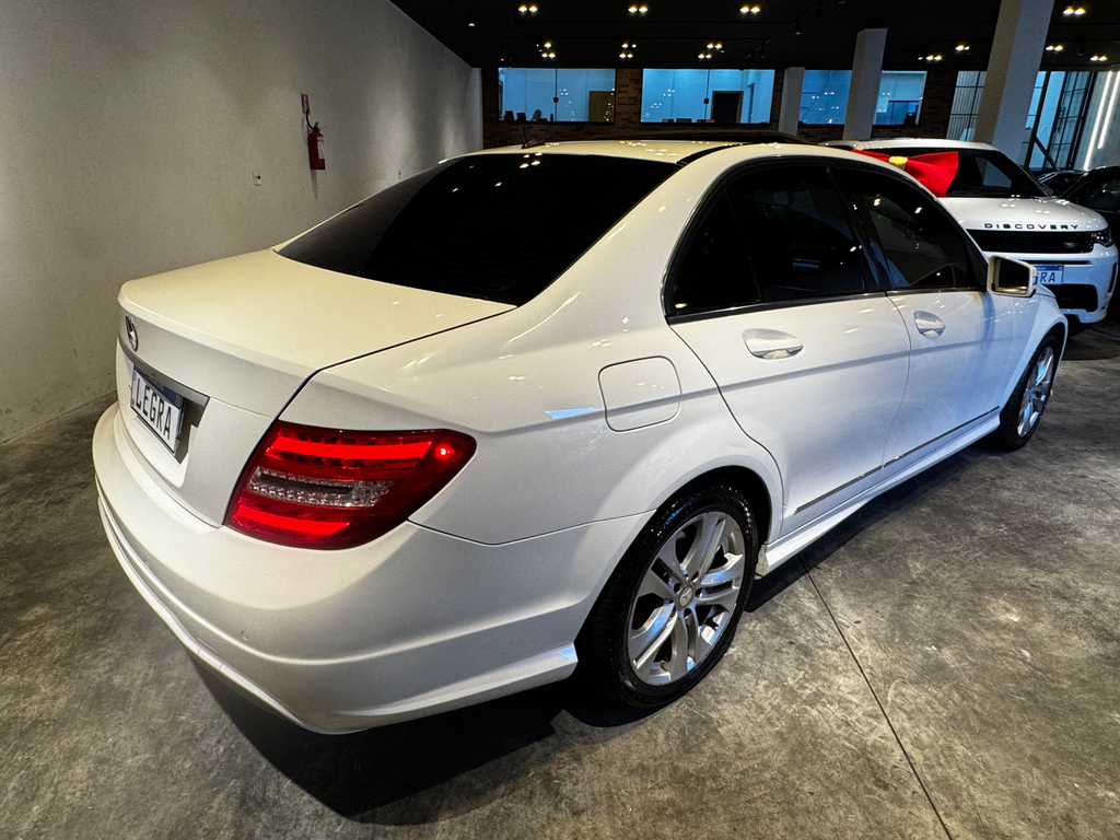 Mercedes Benz C-200 Branco
