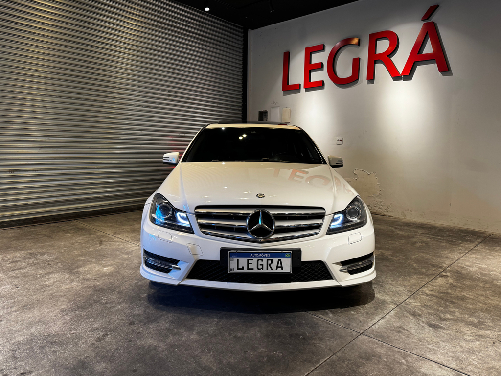Mercedes Benz C-200 Branco
