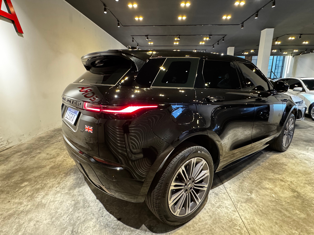 Land Rover Range Rover Evoque Preto