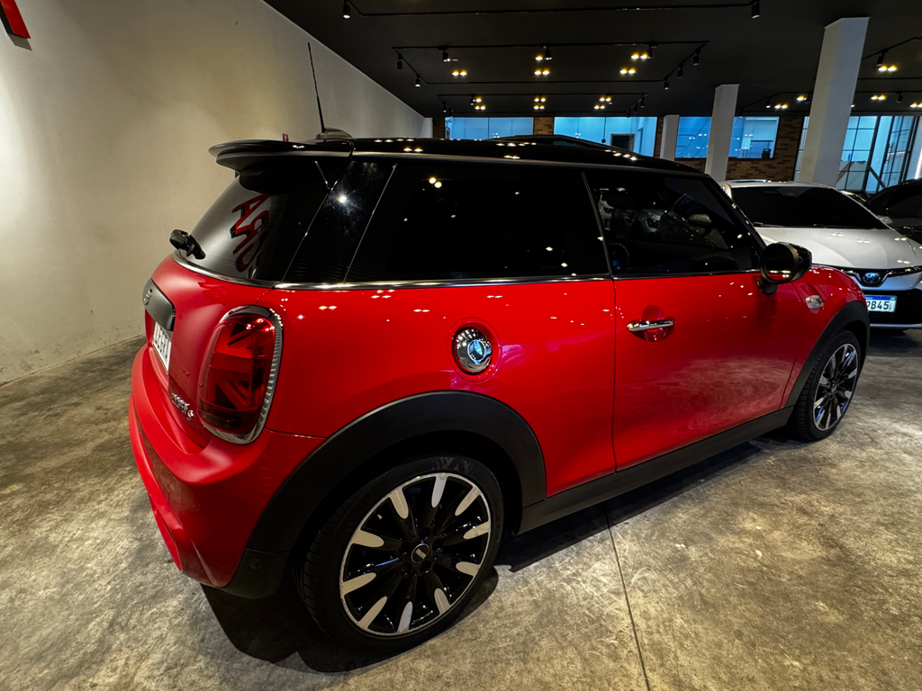 Mini Cooper Vermelho