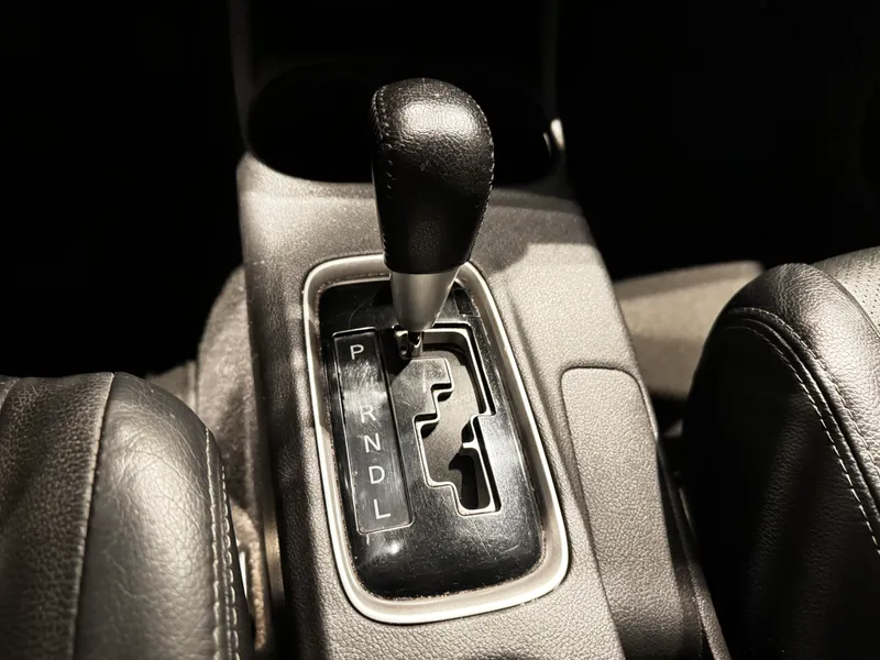 Mitsubishi Outlander Branco