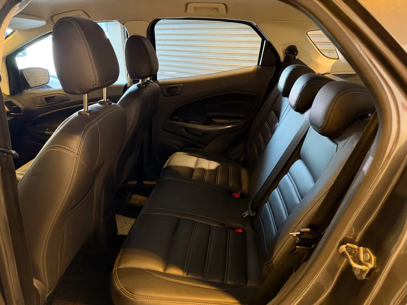 Ford EcoSport Cinza