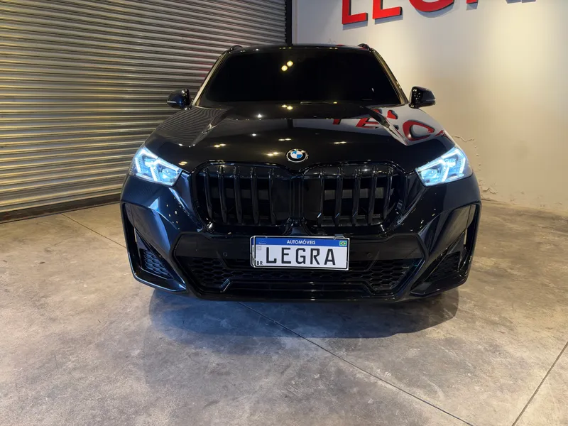 BMW X1 Preto