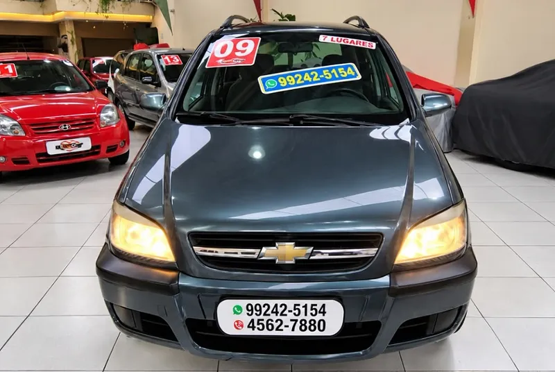 Chevrolet Zafira Cinza