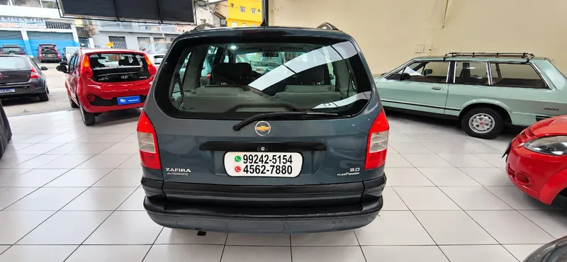 Chevrolet Zafira Cinza