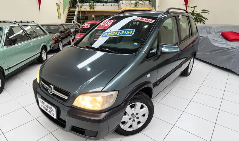 Chevrolet Zafira Cinza