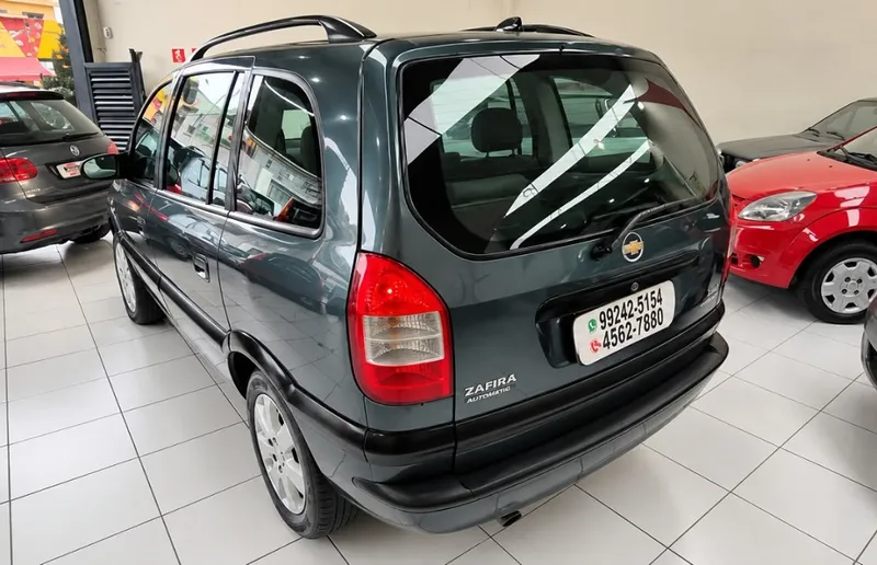 Chevrolet Zafira Cinza