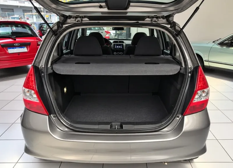 Honda Fit Cinza