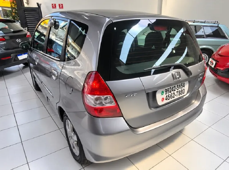 Honda Fit Cinza