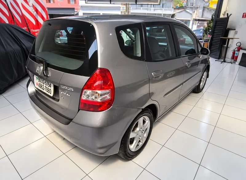 Honda Fit Cinza